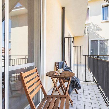 Апартаменты Lilly House - Travaco Siccomario - By Host4U San Martino Siccomario Экстерьер фото