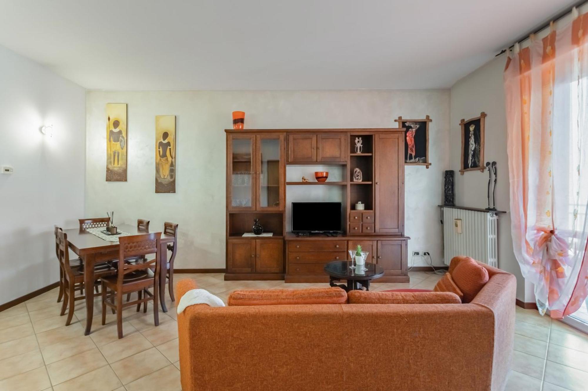 Апартаменты Lilly House - Travaco Siccomario - By Host4U San Martino Siccomario Экстерьер фото